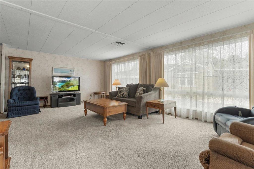 87 Leawood