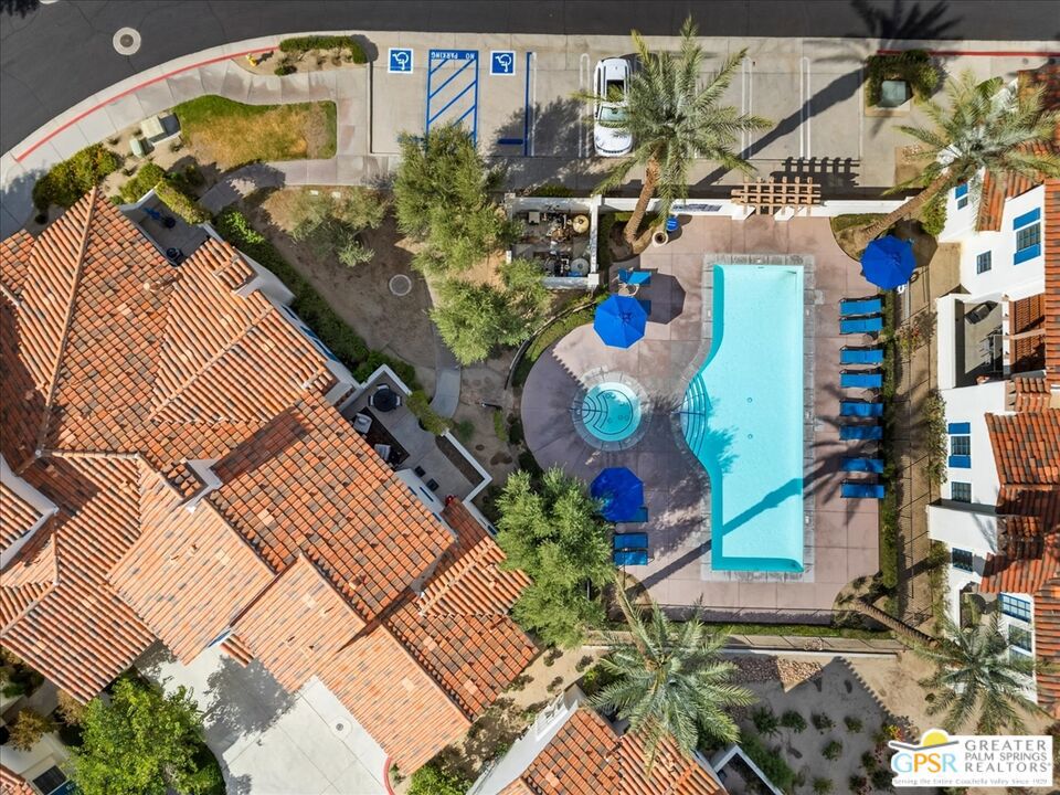 Legacy Villas - Residential