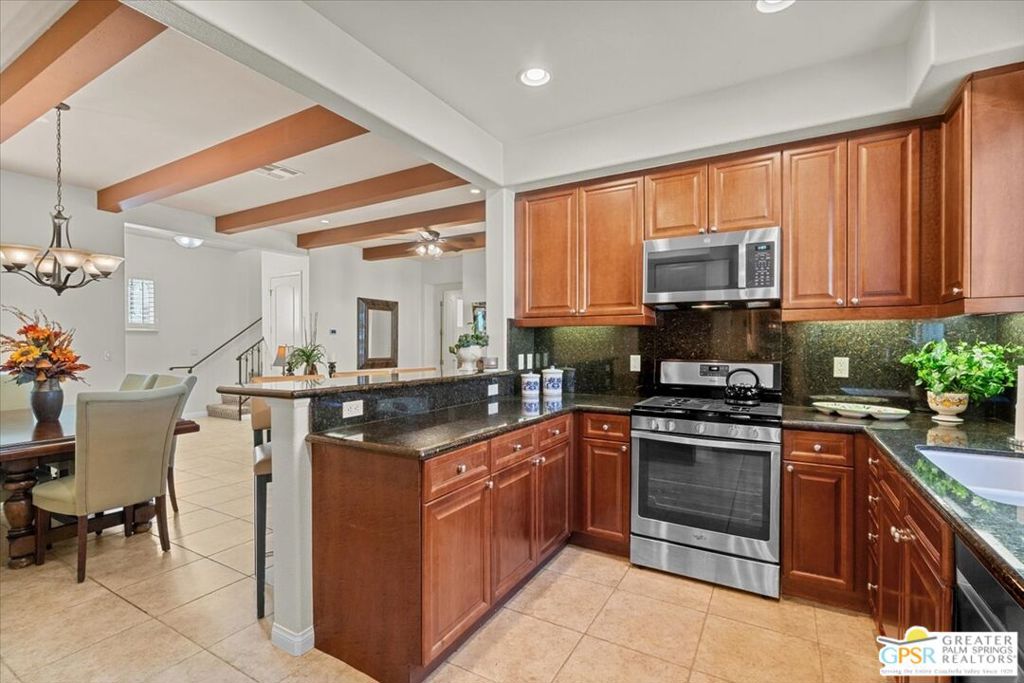 Legacy Villas - Residential
