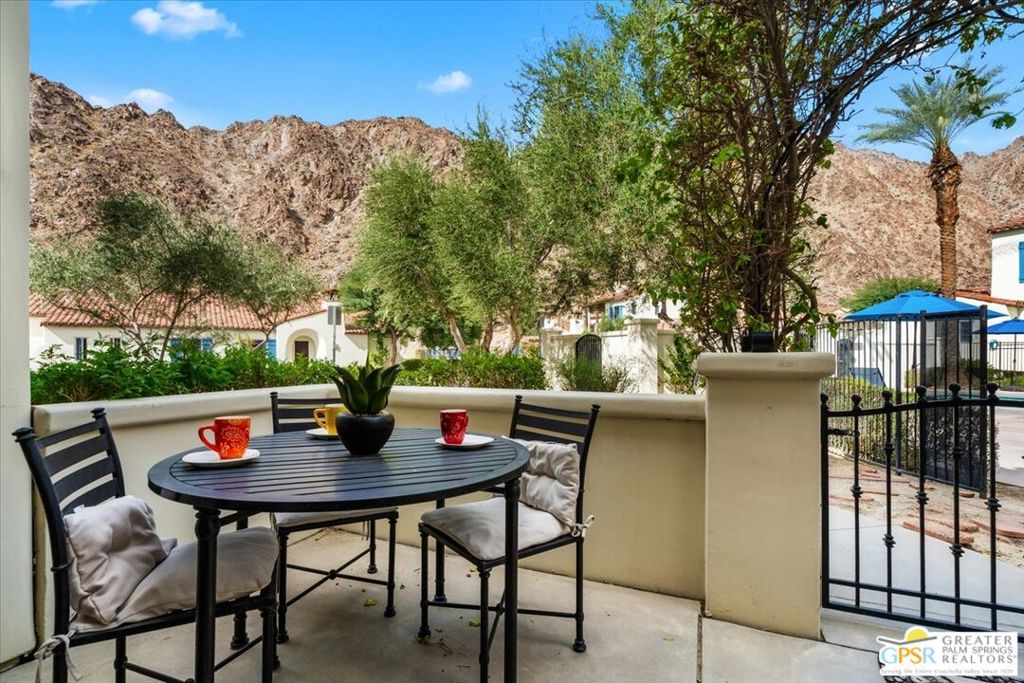 Legacy Villas - Residential