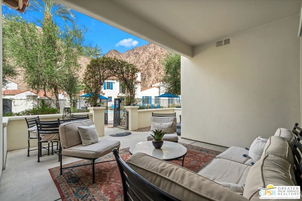 Legacy Villas - Residential
