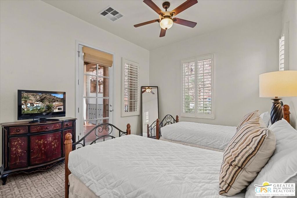 Legacy Villas - Residential