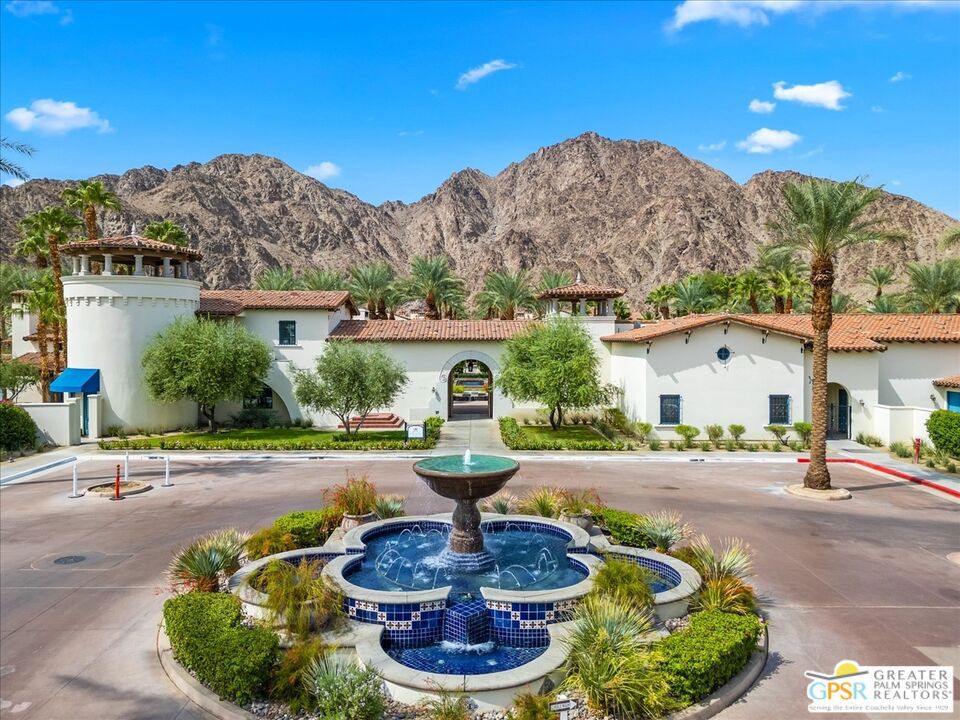 Legacy Villas - Residential
