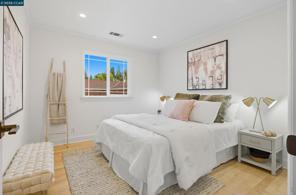 RANCHO SAN RAMON - Residential