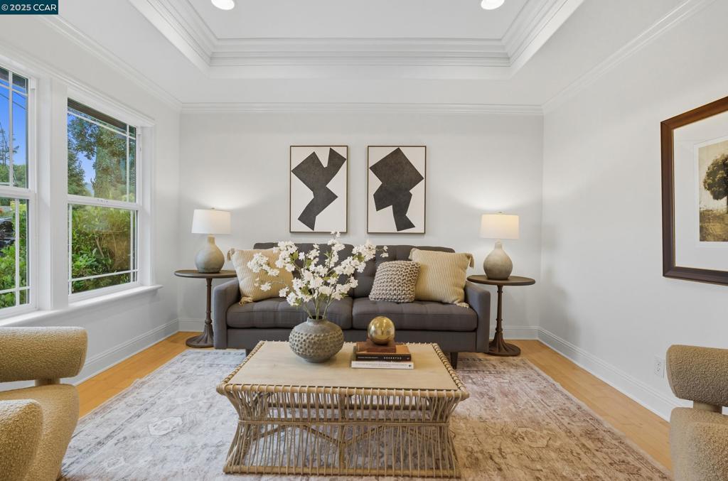 RANCHO SAN RAMON - Residential