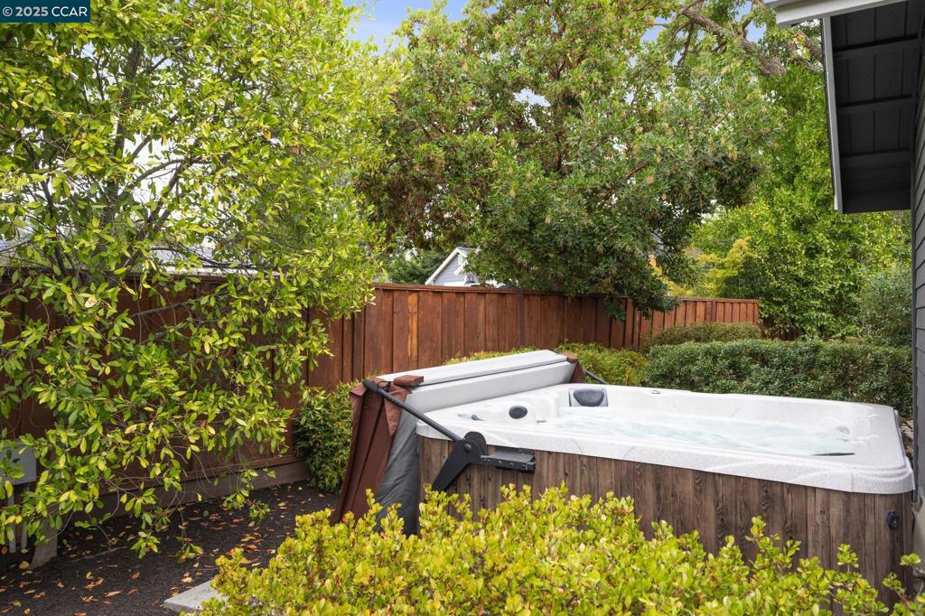 RANCHO SAN RAMON - Residential