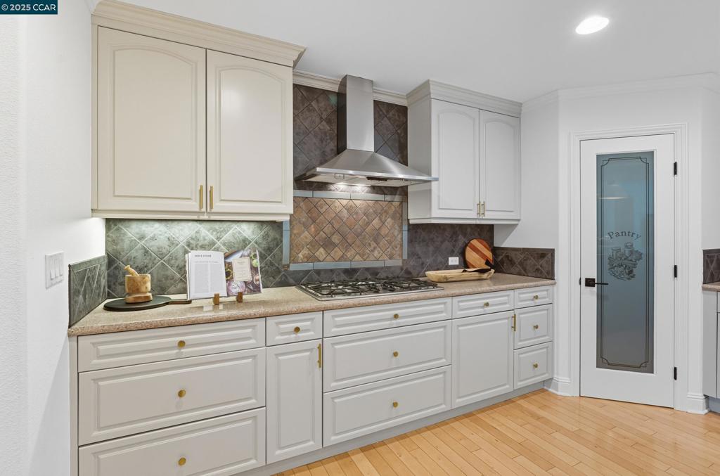 RANCHO SAN RAMON - Residential