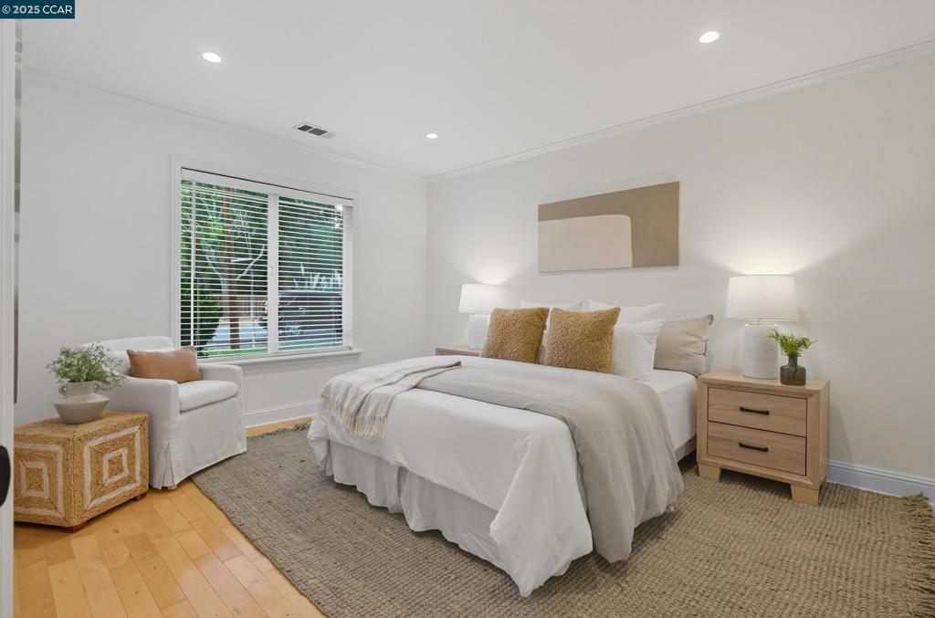 RANCHO SAN RAMON - Residential