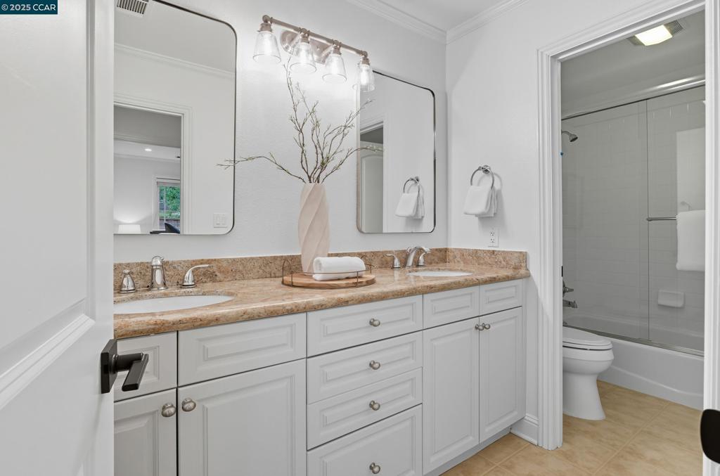 RANCHO SAN RAMON - Residential