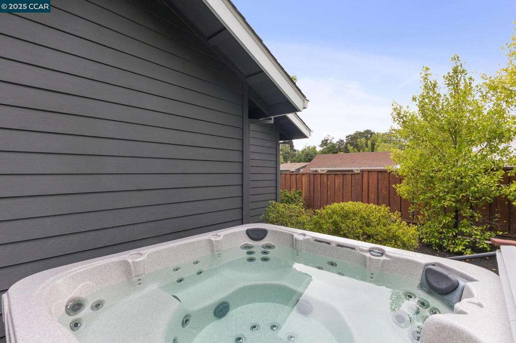 RANCHO SAN RAMON - Residential