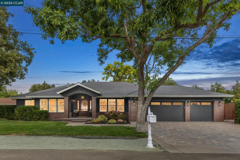 RANCHO SAN RAMON - Residential