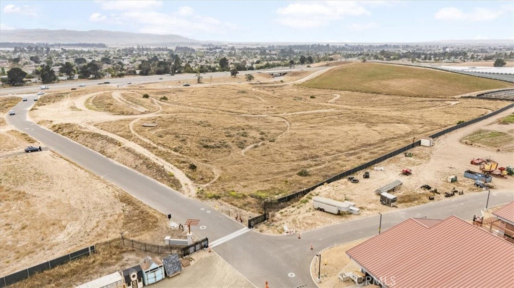 3920 S US Highway 101