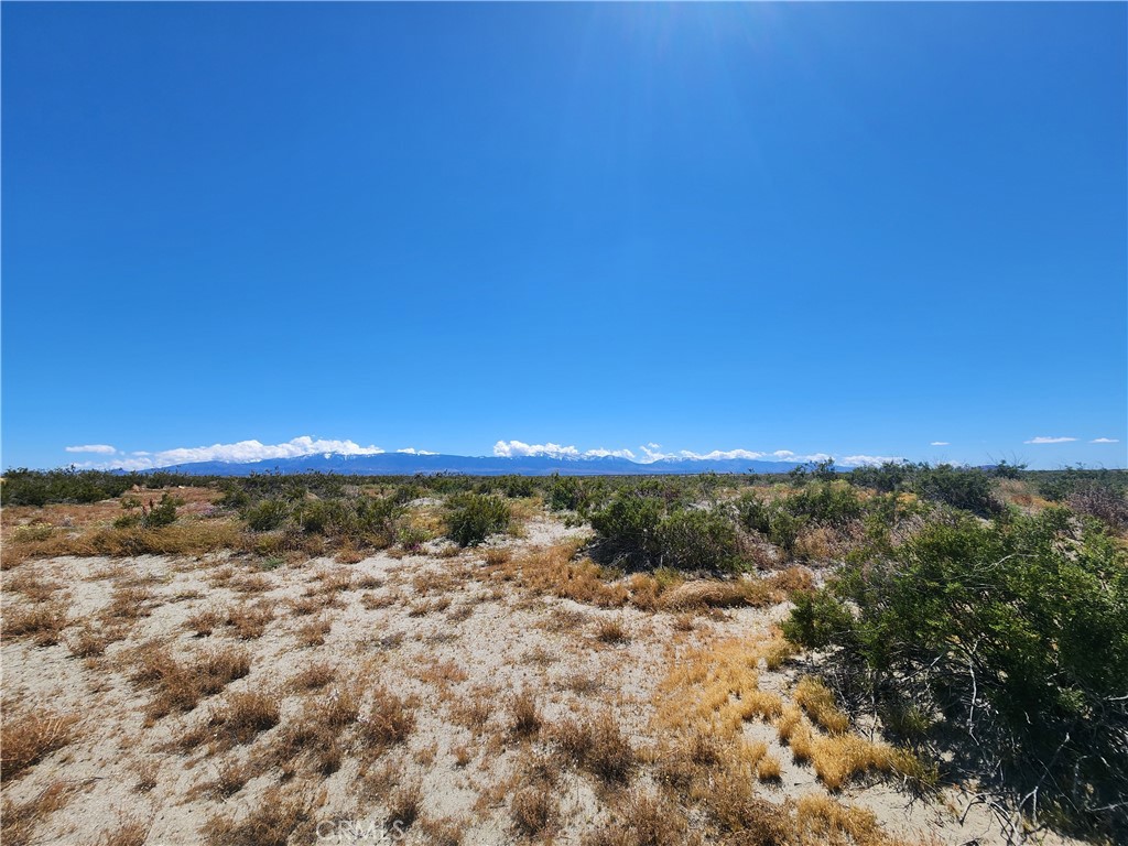 Enjoy the opportunity of living of the grid, this 10 acres parcel of land have much to offer.