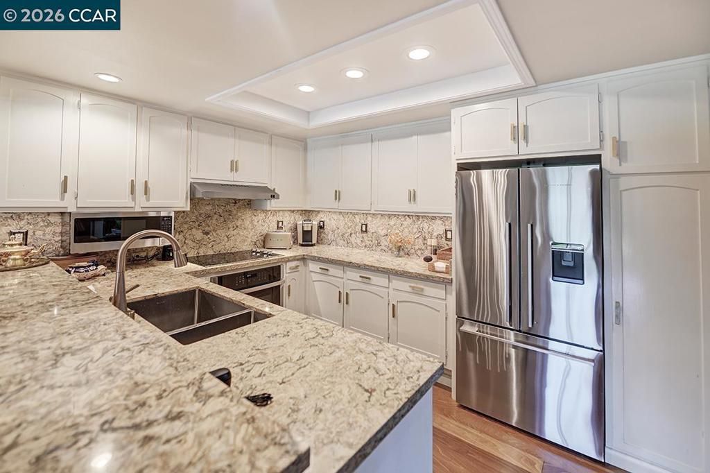 Photo of 2001 Oakmont Way Way #6, Walnut Creek, CA 94595 (MLS # 41127440)