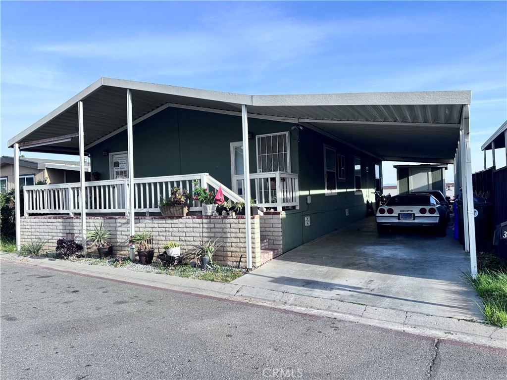 6130 Camino Real 307