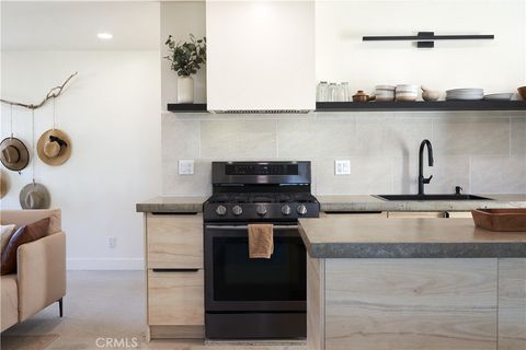 Photo of 58760 Drexel Road, Yucca Valley, CA 92284 (MLS # JT25263179)