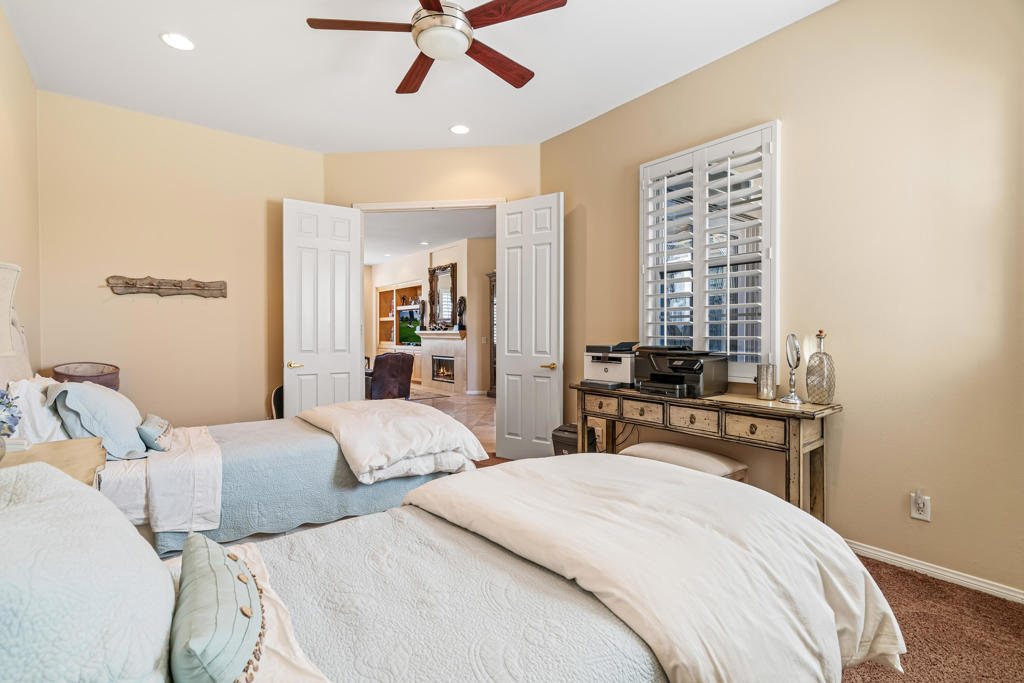 Heritage Palms CC - Residential