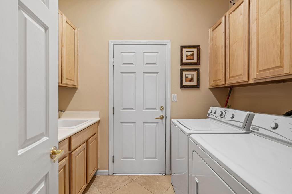 Heritage Palms CC - Residential