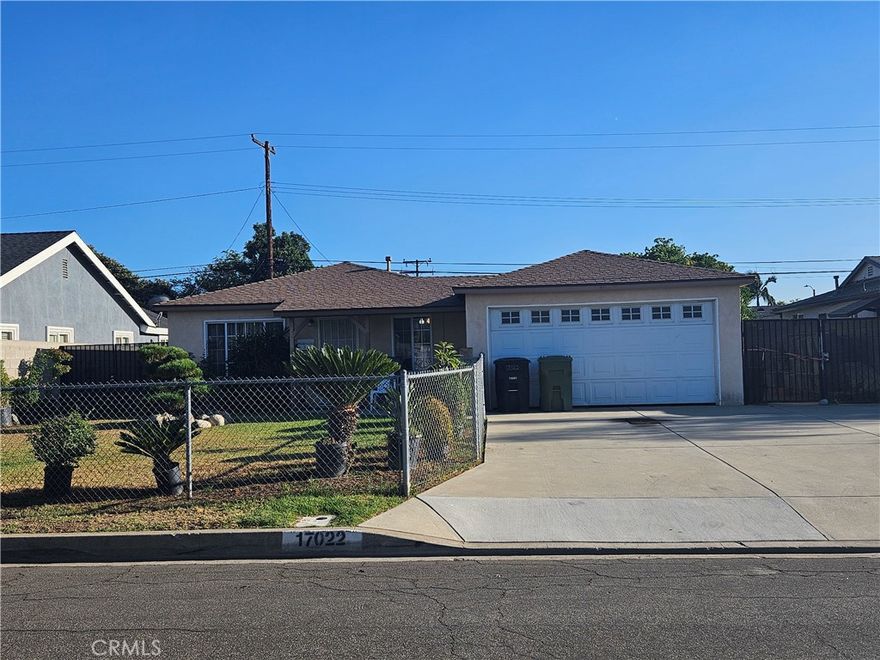 Affordable 4 bedroom home. Bring your imagination and fix this house to suite your desire. RV parking. Located within walking distance to Northview High School and Las Palmas Middle School. Close to shopping and all amenities.