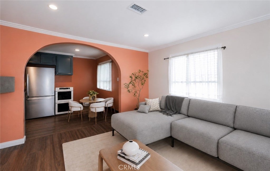 12 Hickock lane LN