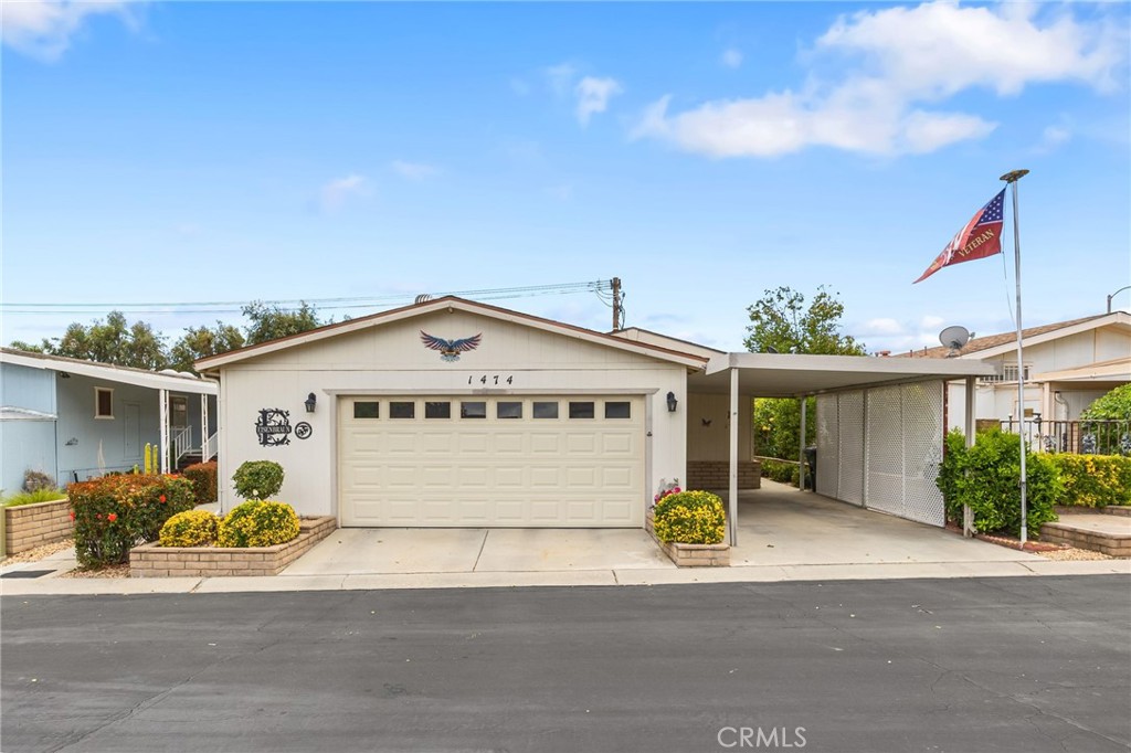 Photo 1 of 39 — 1474 Bishop Drive, Hemet, CA 92545