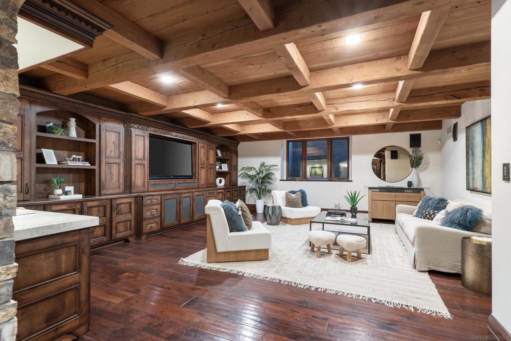 Del Mar - Residential