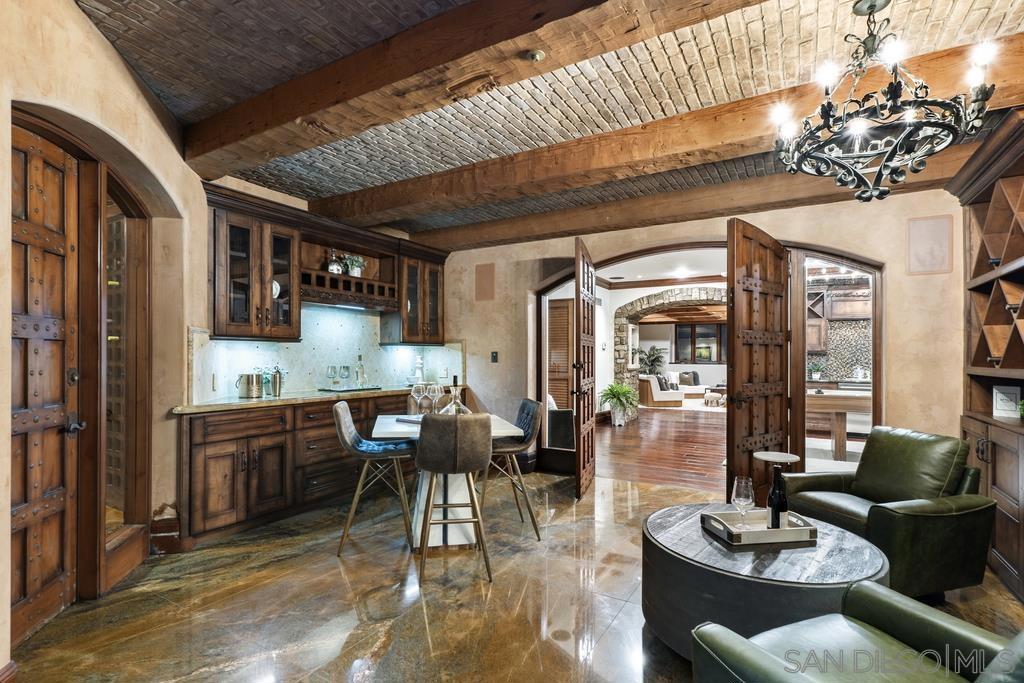 Del Mar - Residential