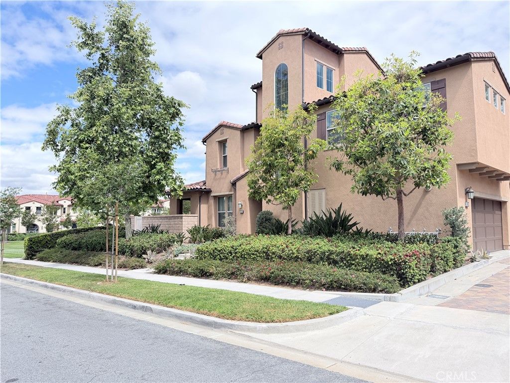 Photo of 65 Finch, Lake Forest, CA 92630 (MLS # OC26084572)