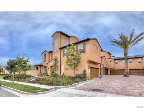 65 Finch Lake Forest CA 92630