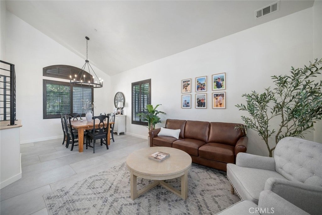 981 Goldenrod Lane