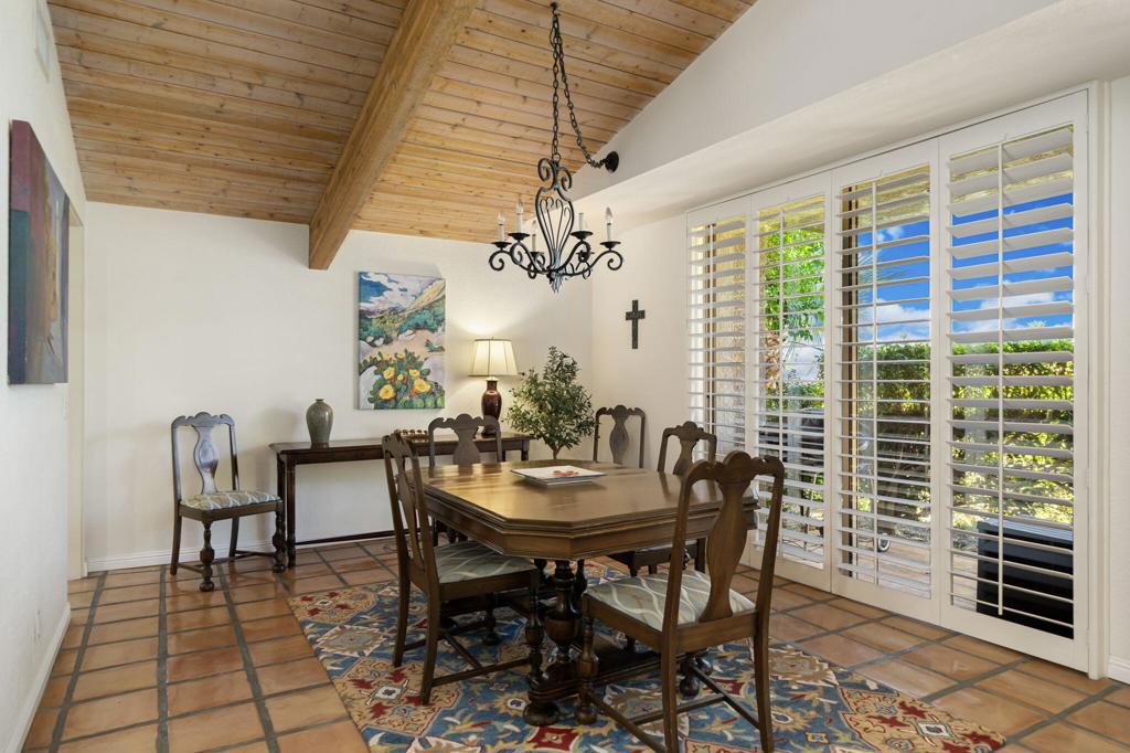 Mountain Cove - Residential Lease