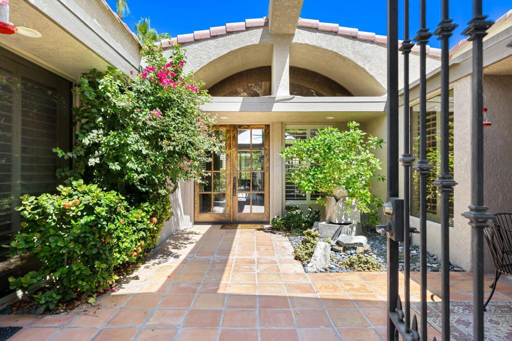 Mountain Cove - Residential Lease