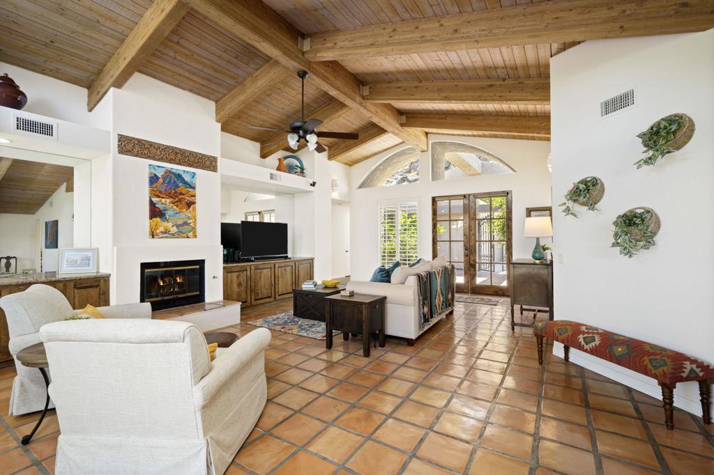 Mountain Cove - Residential Lease