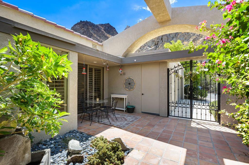 Mountain Cove - Residential Lease