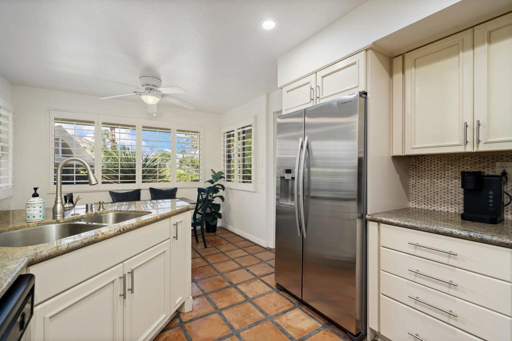 Mountain Cove - Residential Lease