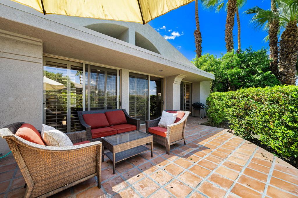 Mountain Cove - Residential Lease