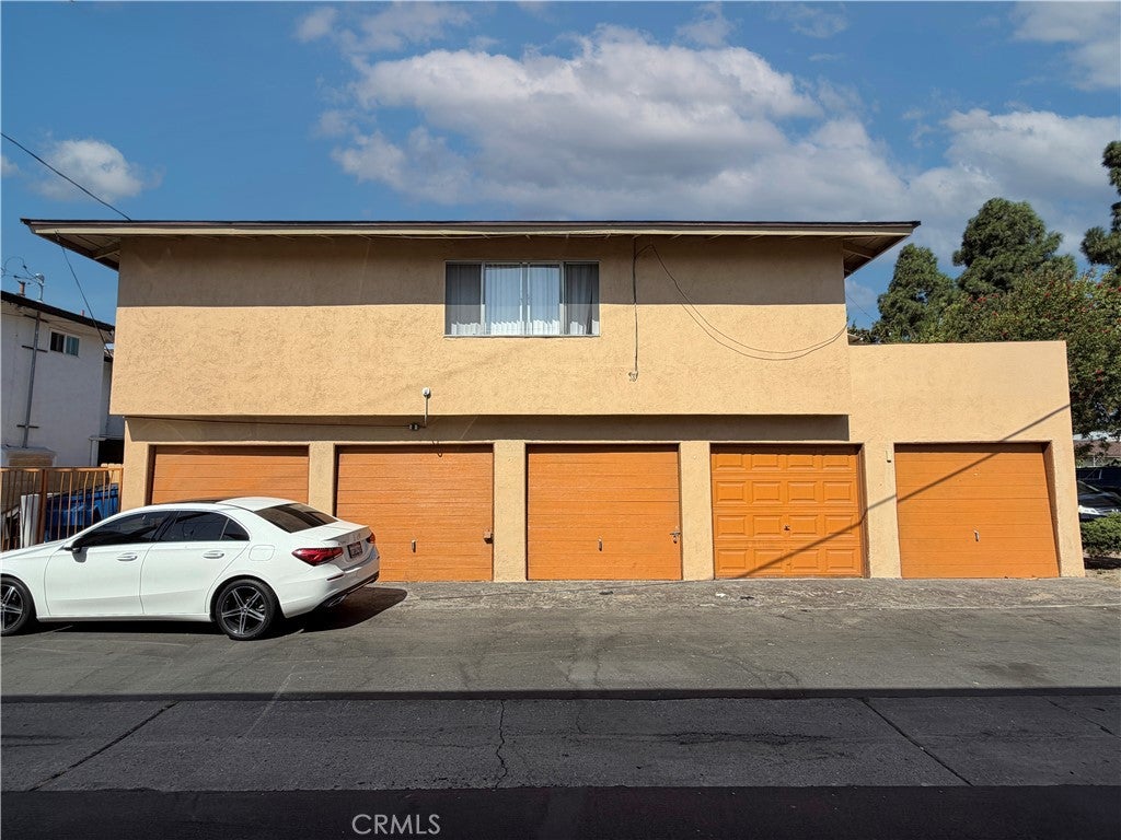 13252 Verde Avenue