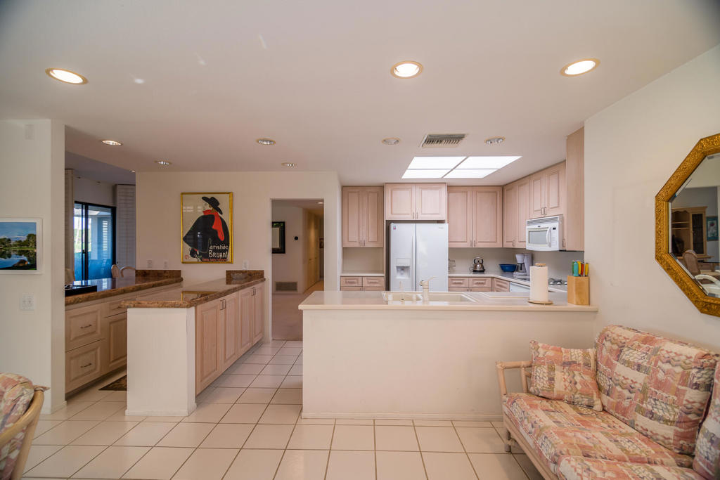 The Springs C.C. - Residential Lease