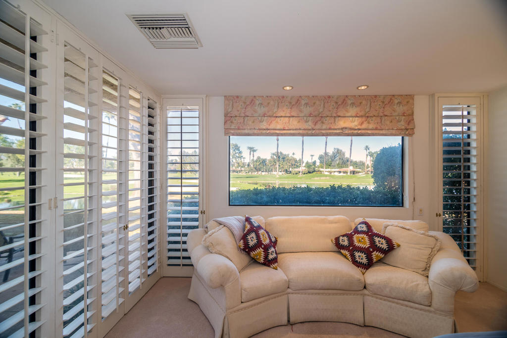 The Springs C.C. - Residential Lease