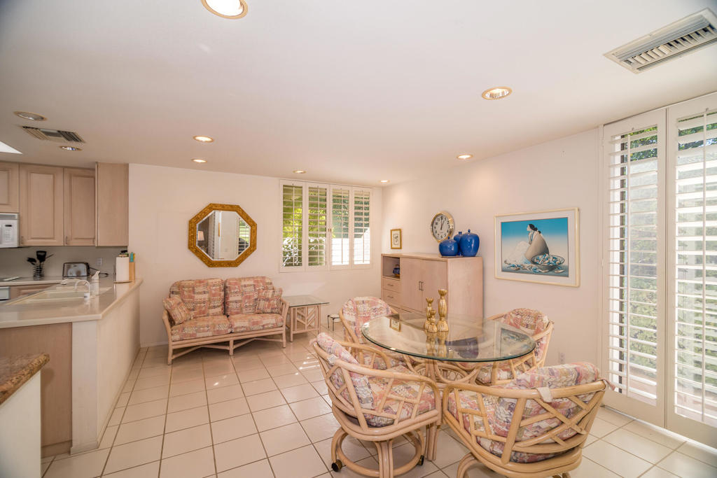 The Springs C.C. - Residential Lease