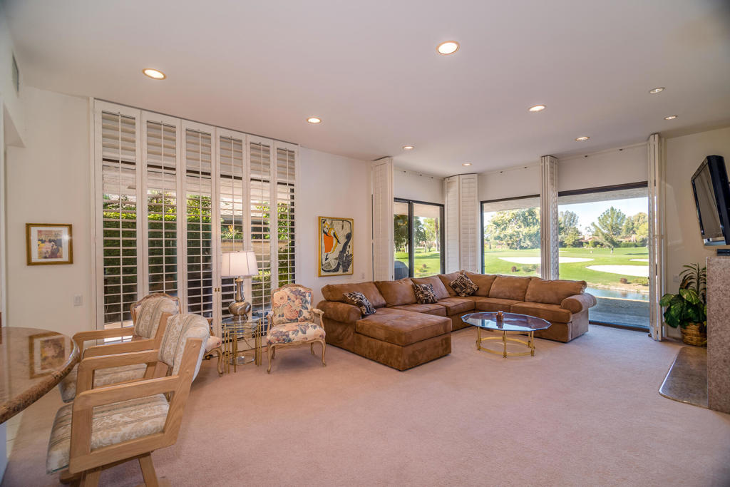 The Springs C.C. - Residential Lease