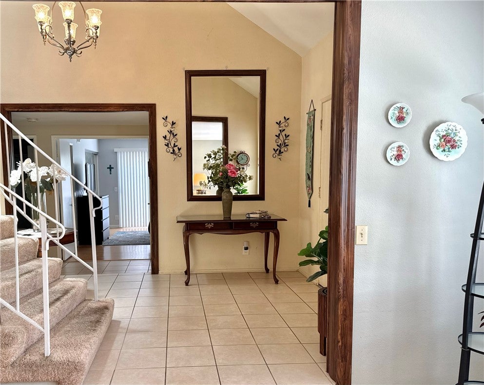 1025 Cannonade, Costa Mesa CA 92626 - Photo 9