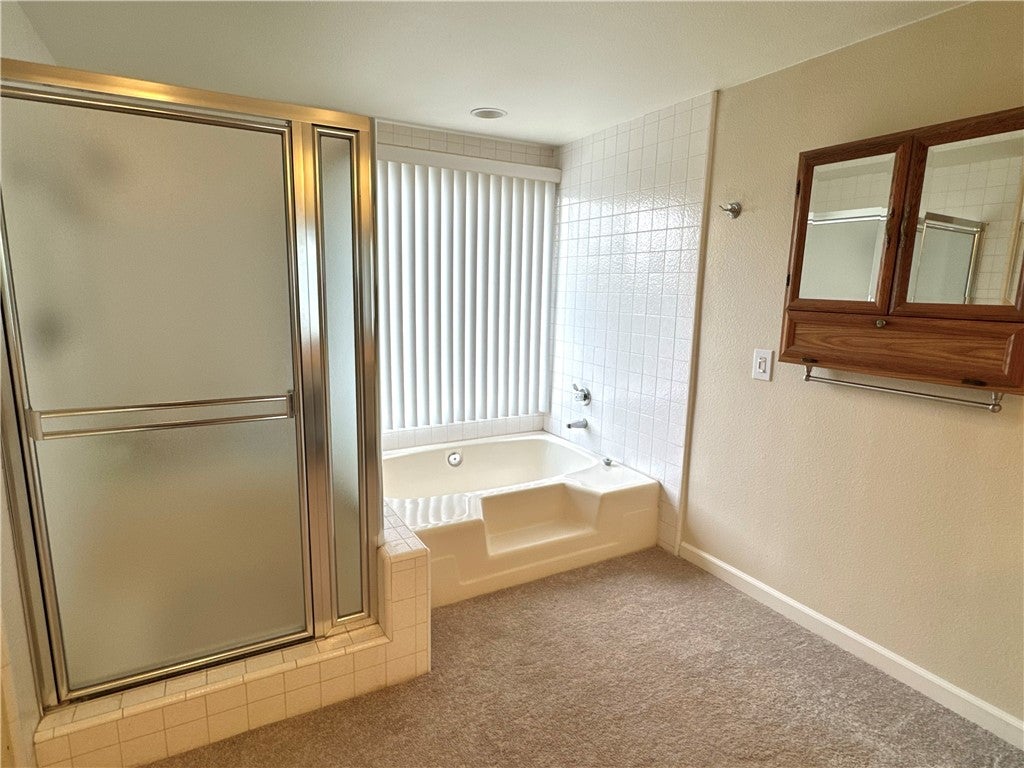 1025 Cannonade, Costa Mesa CA 92626 - Photo 33