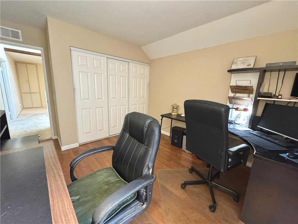 1025 Cannonade, Costa Mesa CA 92626 - Photo 48