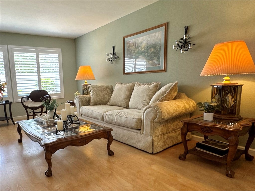 1025 Cannonade, Costa Mesa CA 92626 - Photo 13