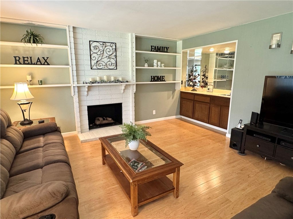 1025 Cannonade, Costa Mesa CA 92626 - Photo 18
