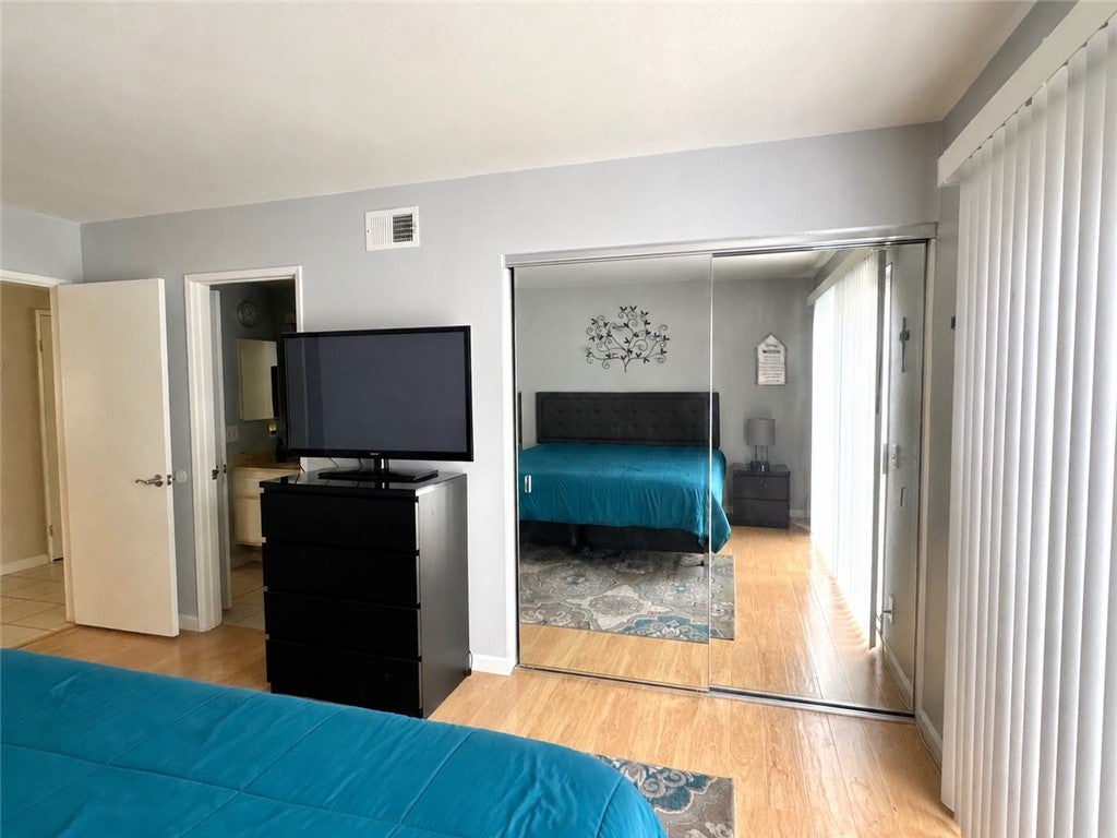 1025 Cannonade, Costa Mesa CA 92626 - Photo 24