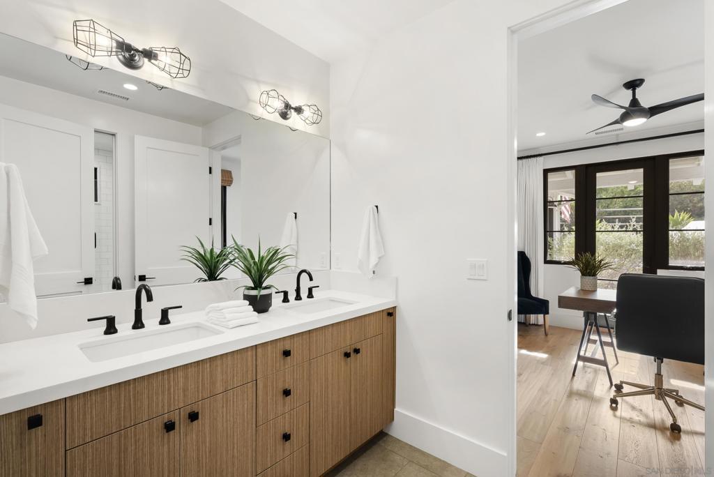 Rancho Santa Fe - Residential