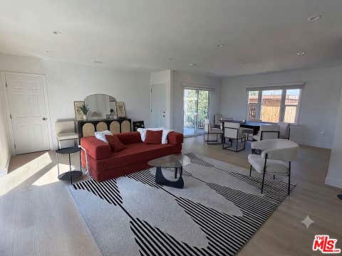 Photo of 1546 S Ogden Drive #2, Los Angeles, CA 90019 (MLS # 26871059)