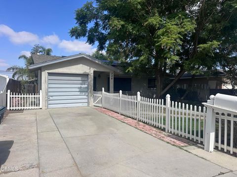 Photo of 724 Philippine Street, Taft, CA 93268 (MLS # V1-33073) Photo of 724 Philippine Street, Taft, CA 93268 (MLS # V1-33073)